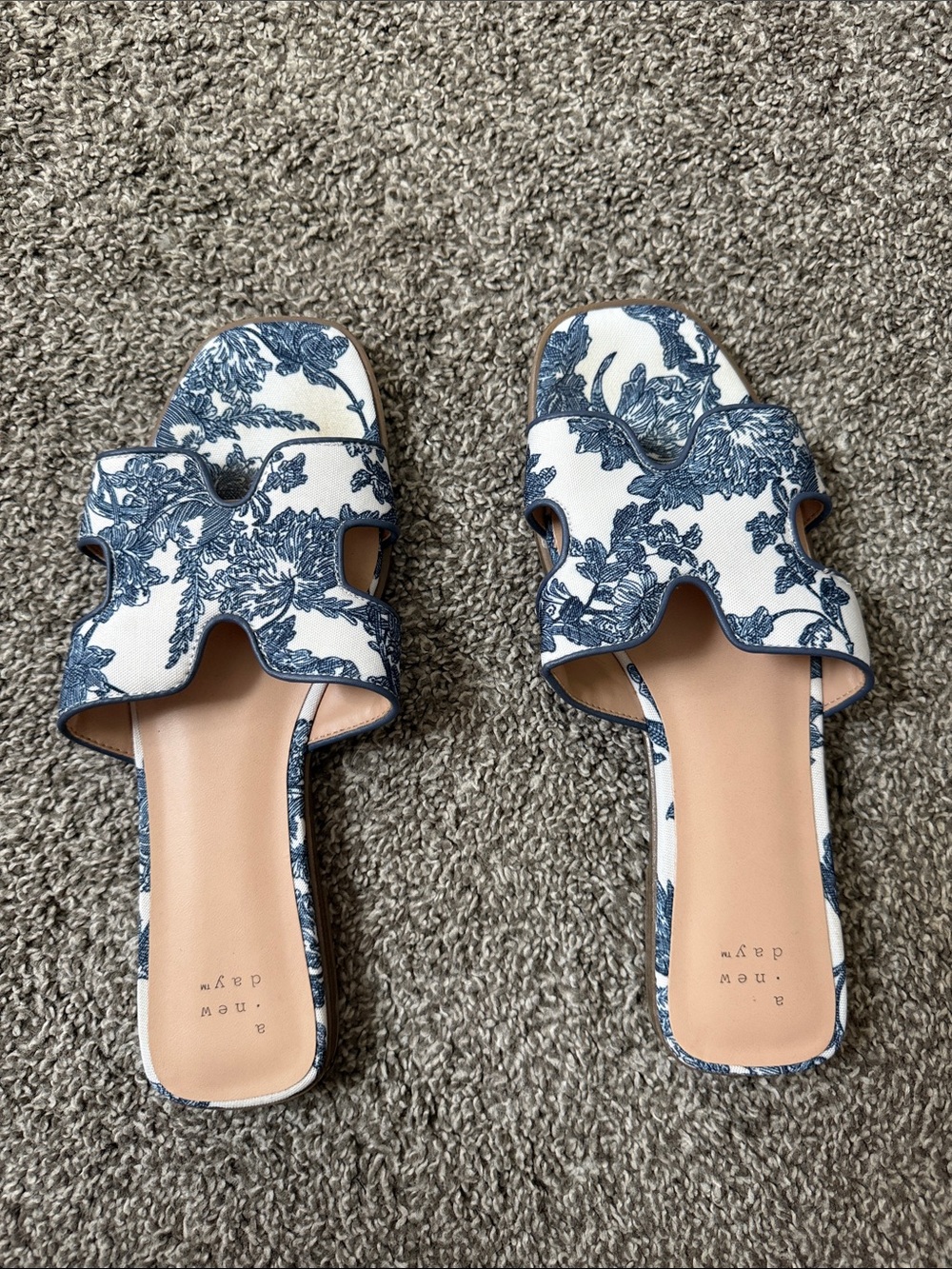 a new day Blue and White Floral Slide Sandals